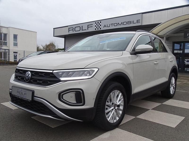 Grau Gebraucht 2024 VW T-Roc Life SUV | 24.690 € (Superpreis) - Bild 1/4