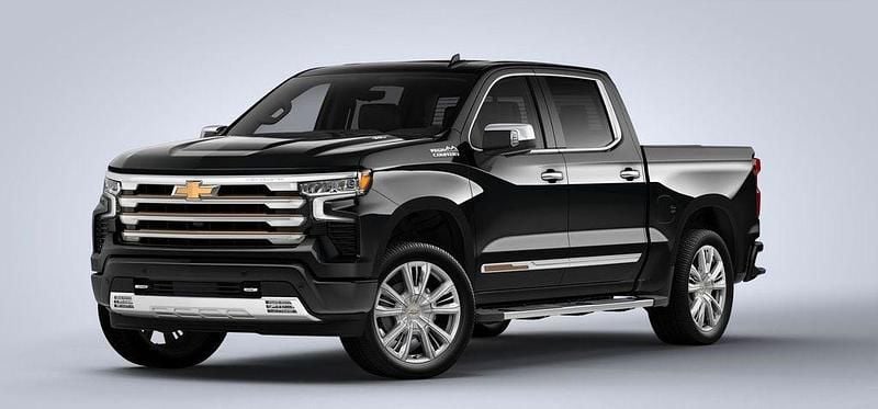 Gebraucht Chevrolet Silverado 309 PS (227 kW) 2023 Schwarz SUV