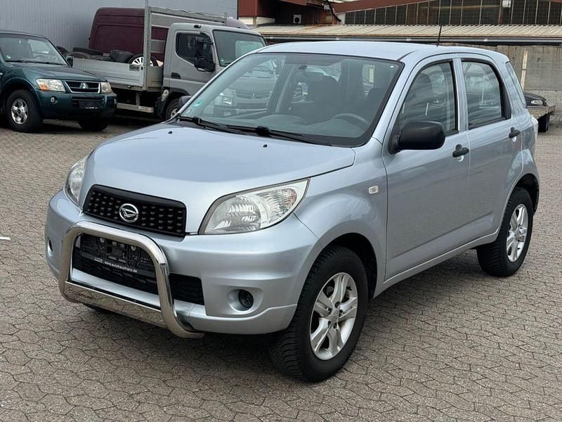 Gebraucht Daihatsu Terios 105 PS (77 kW) 2010 Grau SUV