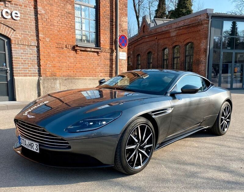 Grau Gebraucht 2019 Aston Martin DB11 Coupé | 114.000 € (Superpreis) - Bild 1/4