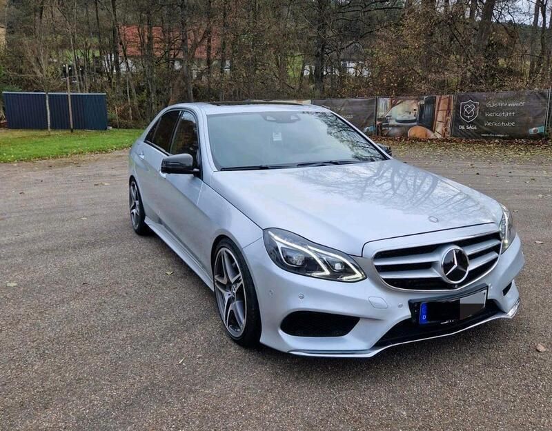 Silber Gebraucht 2015 Mercedes E500 AMG Limousine | 27.990 € (Fairer Preis) - Bild 1/4