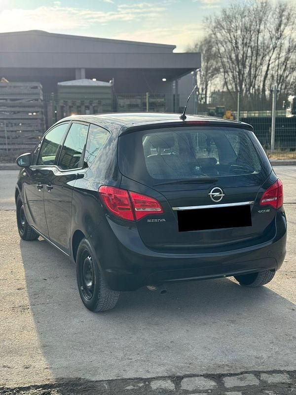 Gebraucht Opel Meriva 120 PS (88 kW) 2010 Schwarz Van / Kleinbus