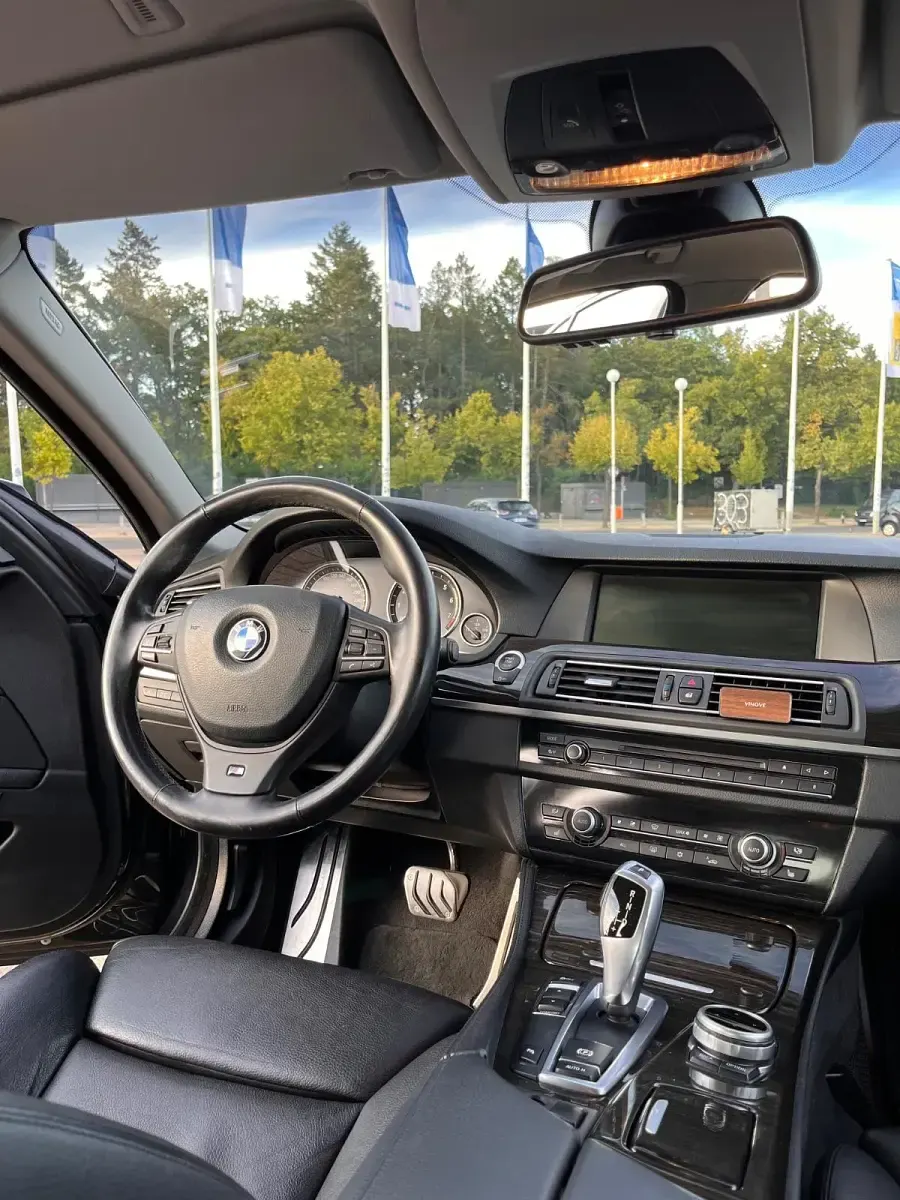 Gebraucht BMW 528 245 PS (180 kW) 2013 Schwarz Limousine
