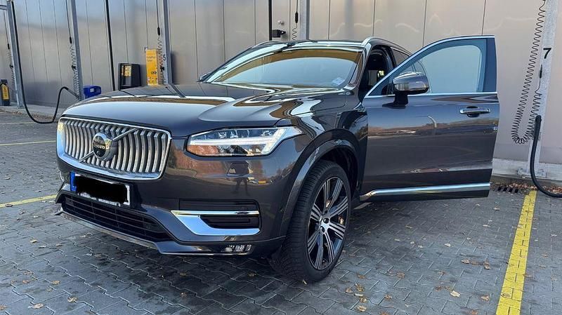 Grau Gebraucht 2023 Volvo XC90 Ultimate SUV | 47.000 € (Superpreis) - Bild 1/4