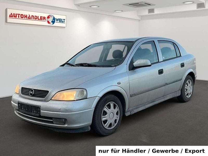 Gebraucht Opel Astra Selection 84 PS (61 kW) 2001 Silber Limousine