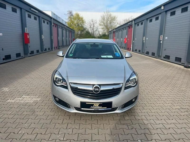 Gebraucht Opel Insignia Edition 140 PS (102 kW) 2016 Silber Kombi