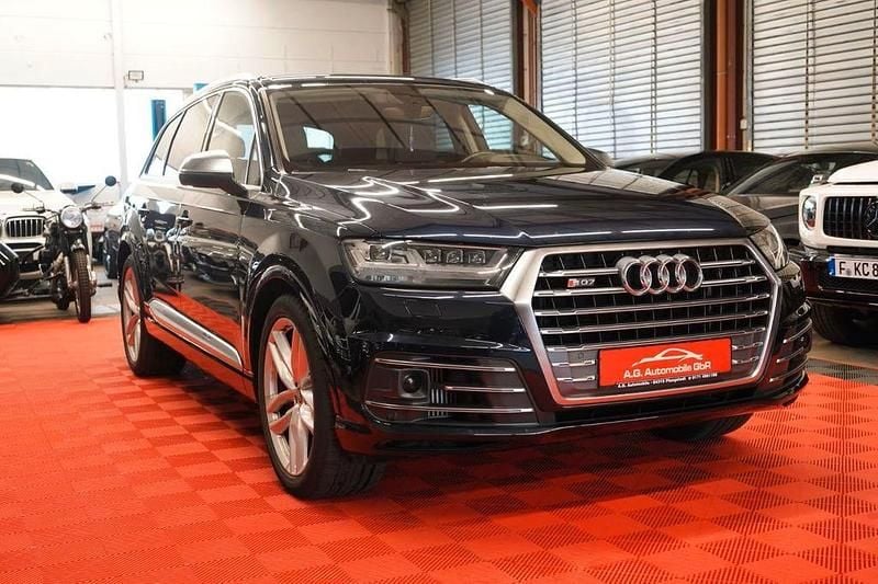 Gebraucht Audi SQ7 Sport 435 PS (319 kW) 2016 Tintenblau metallic SUV
