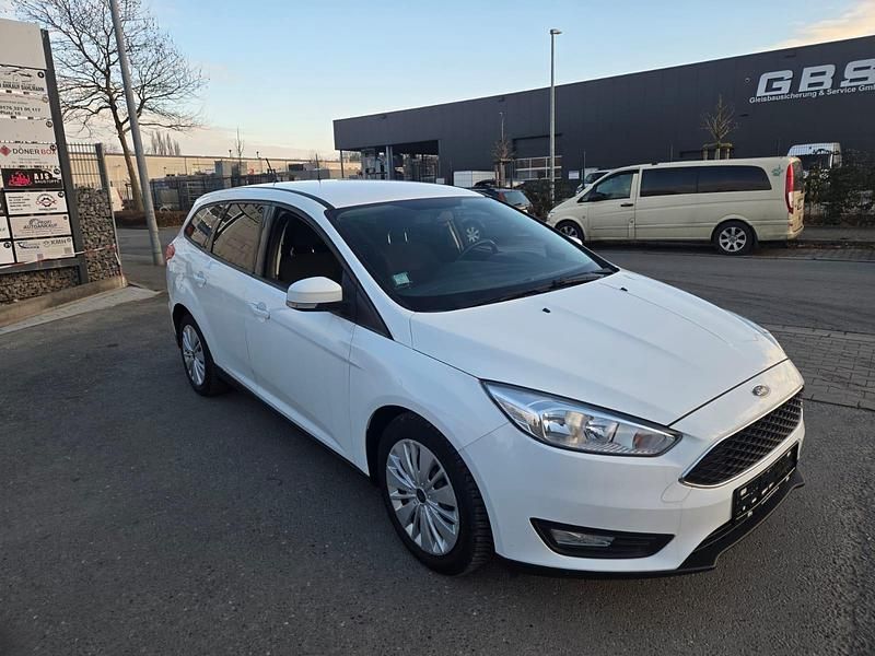 Gebraucht Ford Focus Business Edition 95 PS (69 kW) 2018 Weiß Kombi