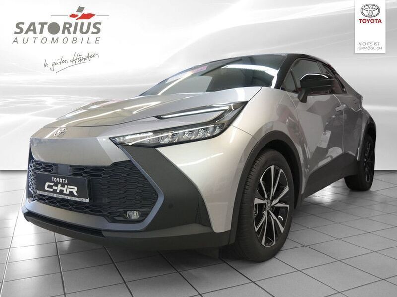 Silber Neu 2024 Toyota C-HR Team SUV | 36.390 € (Etwas zu teuer) - Bild 1/4
