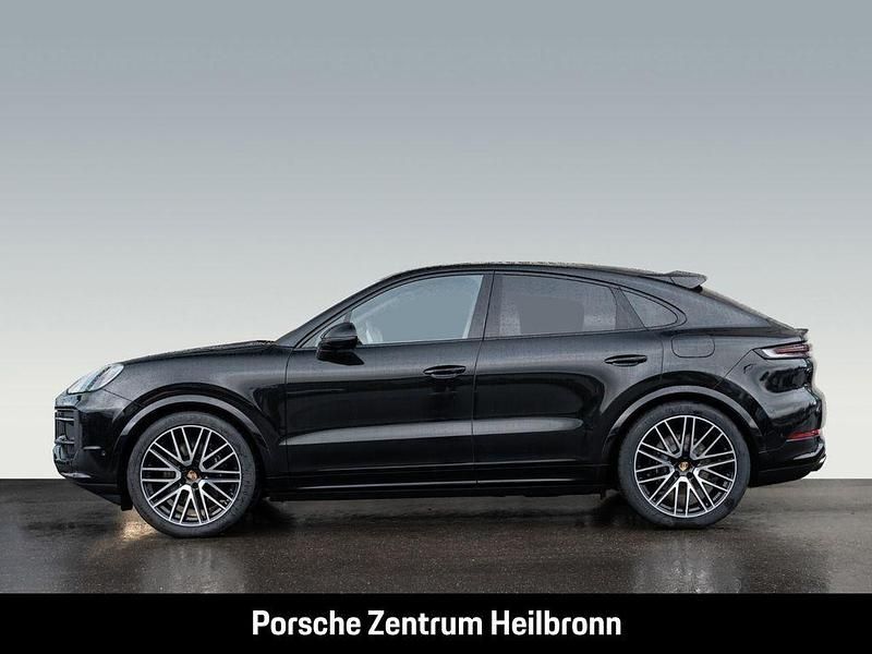 Gebraucht Porsche Cayenne 470 PS (345 kW) 2026 Schwarz SUV