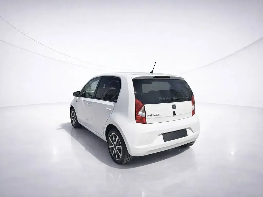 Używany Seat Mii 61 kW (83 KM) 2021 Biały Hatchback