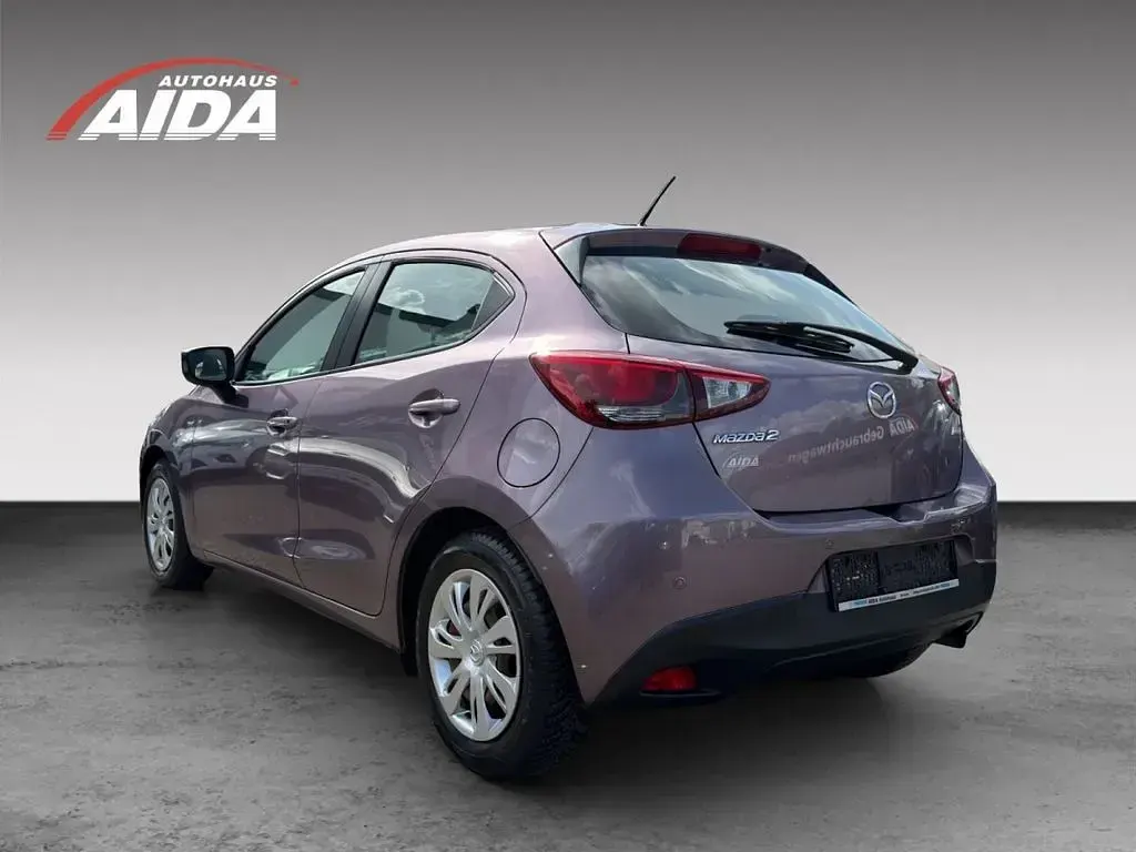 Gebraucht Mazda 2 Center-Line 75 PS (55 kW) 2016 Violett Limousine