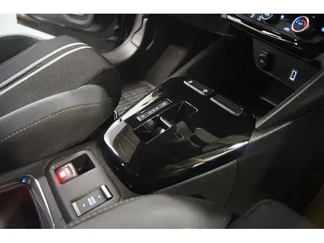 Gebraucht Opel Corsa 131 PS (96 kW) 2024 Schwarz Kleinwagen