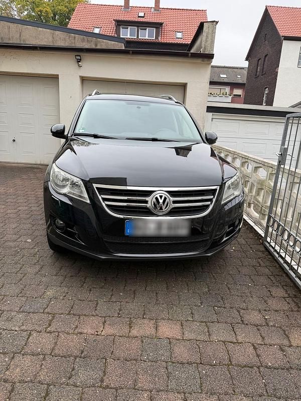 Schwarz Gebraucht 2008 VW Tiguan SUV | 3.990 € (Superpreis) - Bild 1/4
