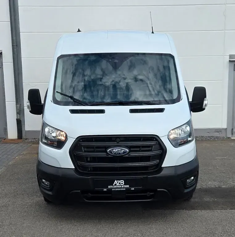 Gebraucht Ford Transit 131 PS (96 kW) 2024 Weiß Van