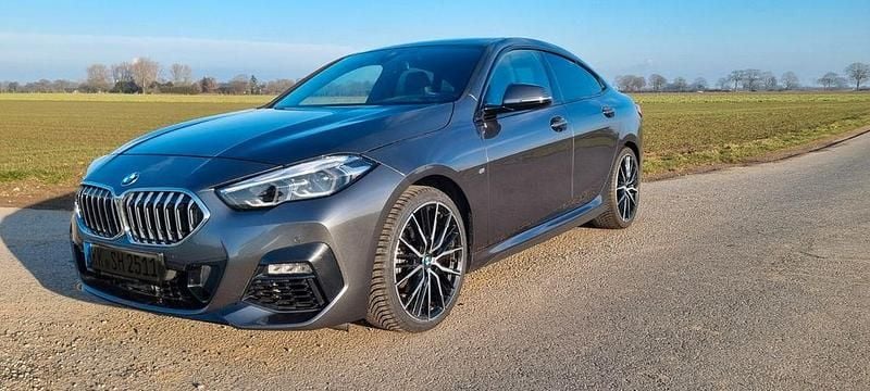 Grau Gebraucht 2021 BMW 218 Comfort Edition Coupé | 22.950 € (Fairer Preis) - Bild 1/4