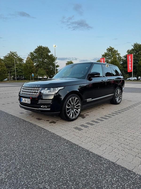 Schwarz Gebraucht 2016 Land Rover Range Rover Autobiography SUV | 35.500 € - Bild 1/4