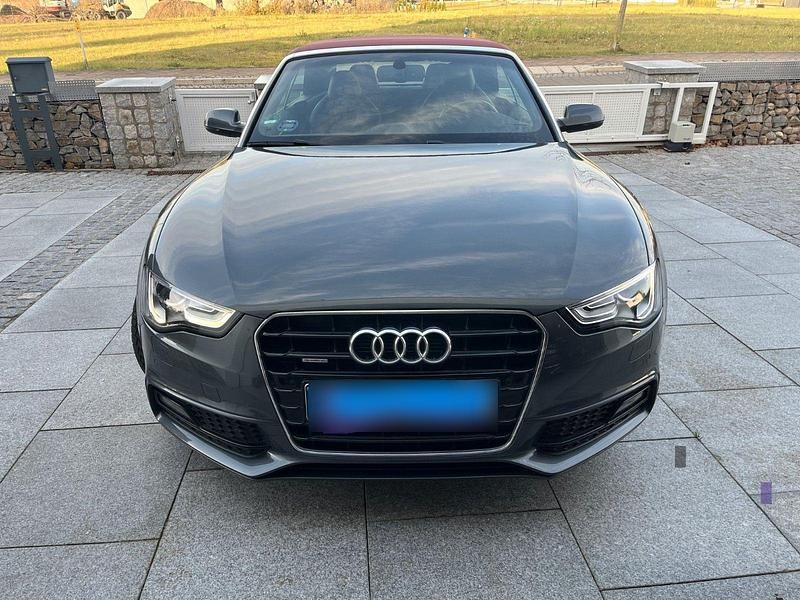 Gebraucht Audi A5 Cabriolet S-Line 224 PS (164 kW) 2013 Grau Cabrio