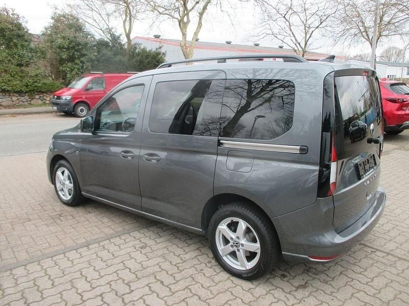 Gebraucht VW Caddy Life 114 PS (83 kW) 2021 Grau Van / Kleinbus