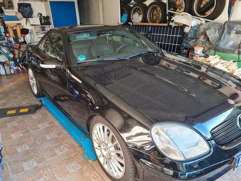 Gebraucht Mercedes SLK320 Edition 218 PS (160 kW) 2001 Schwarz Cabrio