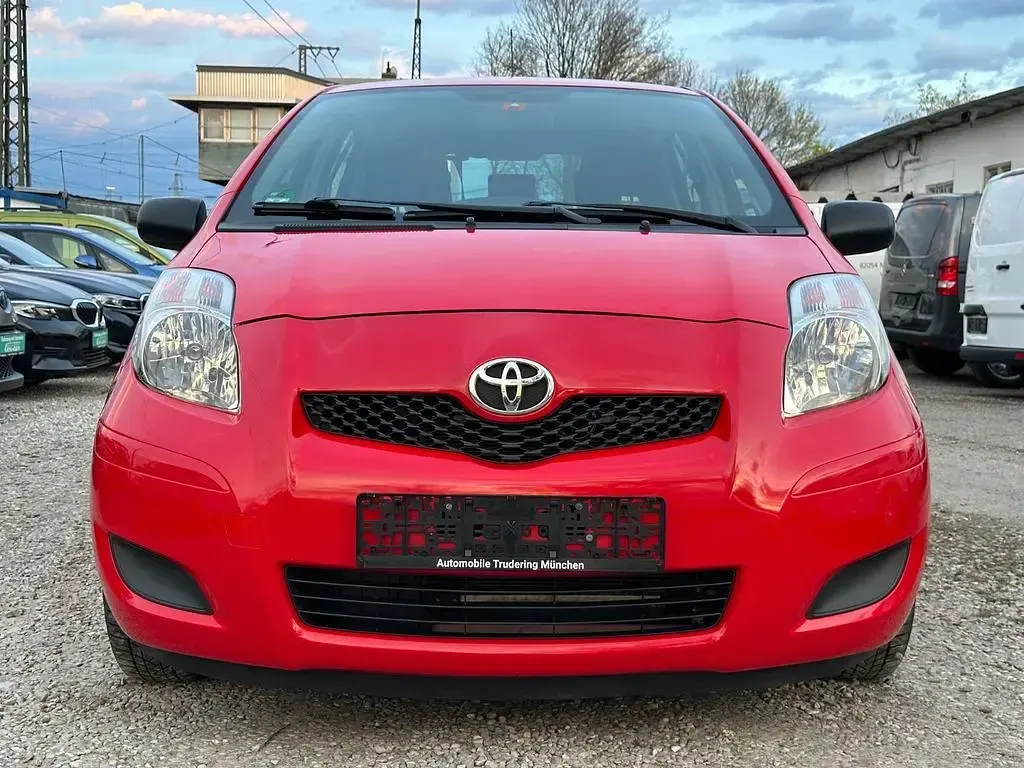 Gebraucht Toyota Yaris 101 PS (74 kW) 2009 Rot Kleinwagen