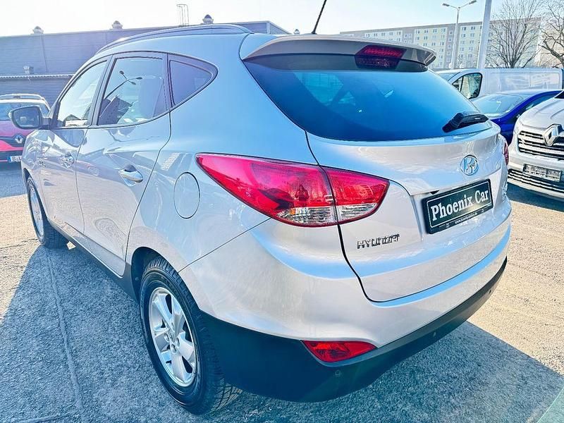 Gebraucht Hyundai ix35 Style 135 PS (99 kW) 2013 Silber SUV