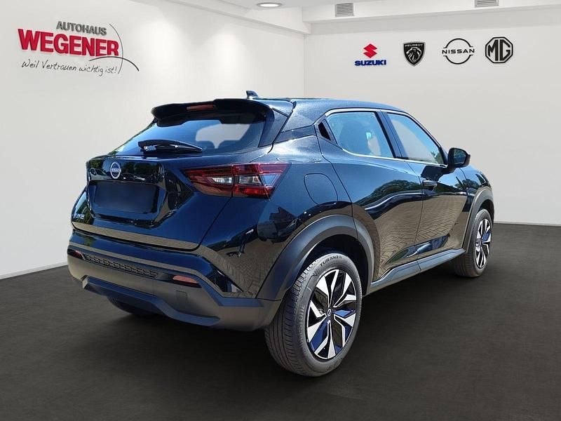 Gebraucht Nissan Juke Acenta 114 PS (83 kW) 2025 Pearl black SUV