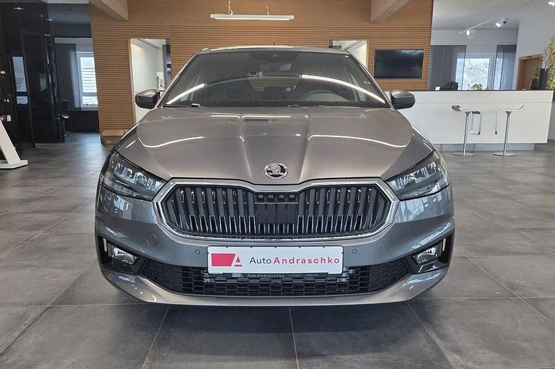 Neu Skoda Fabia Dynamic 116 PS (85 kW) 2026 Grau Limousine