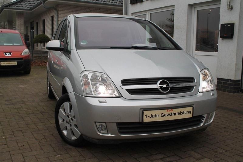 Silber Gebraucht 2005 Opel Meriva Cosmo Van / Kleinbus | 3.998 € (Teuer) - Bild 1/3