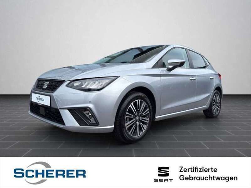 Urban silber metallic (metallic) Gebraucht 2024 Seat Ibiza Style Limousine | 16.400 € (Guter Preis) - Bild 1/4
