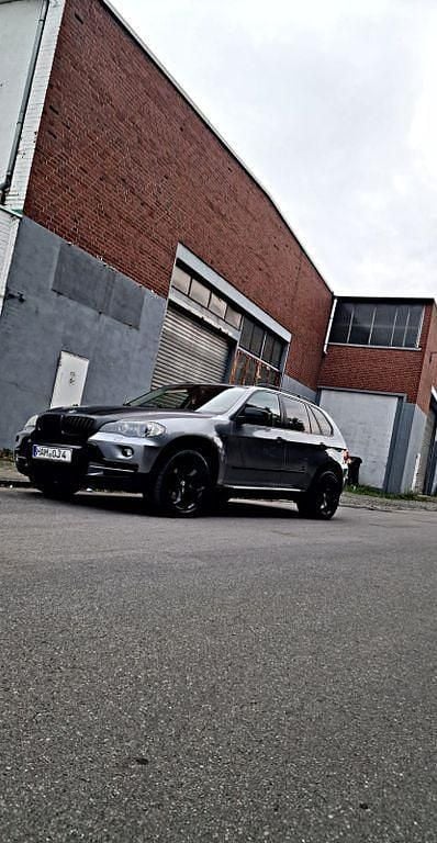 Grau Gebraucht 2008 BMW X5 SUV | 7.500 € (Guter Preis) - Bild 1/4