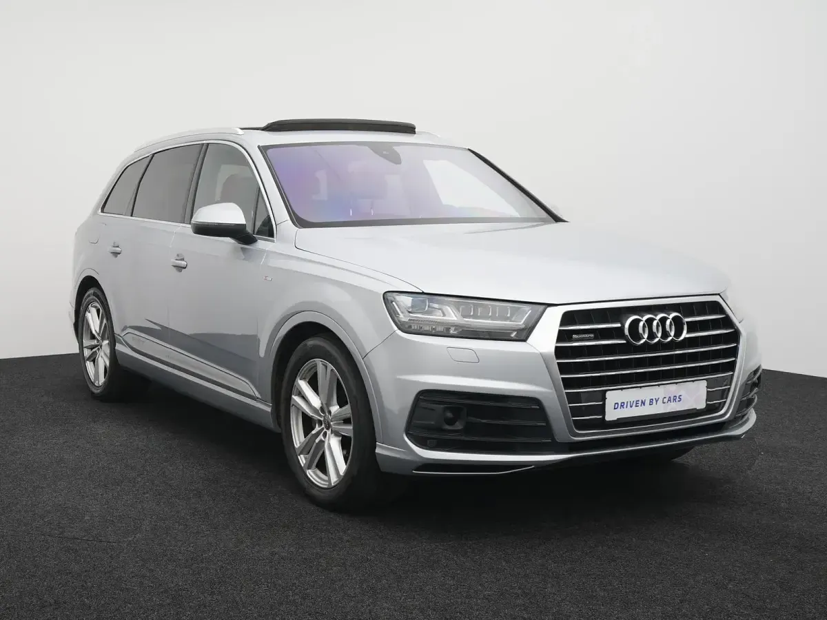 Gebraucht Audi Q7 S-Line 272 PS (200 kW) 2015 Florettsilber metallic SUV