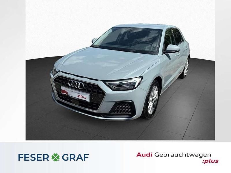 Pfeilgrauperleffekt Gebraucht 2024 Audi A1 Sportback Advanced Kleinwagen | 22.480 € (Fairer Preis) - Bild 1/4