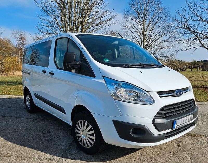 Gebraucht Ford Transit Custom 125 PS (91 kW) 2014 Weiß Van / Kleinbus