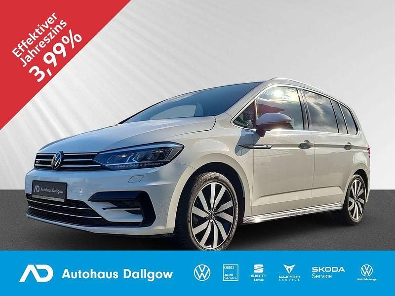 Pure white Gebraucht 2024 VW Touran Highline Van / Kleinbus | 34.490 € (Fairer Preis) - Bild 1/4