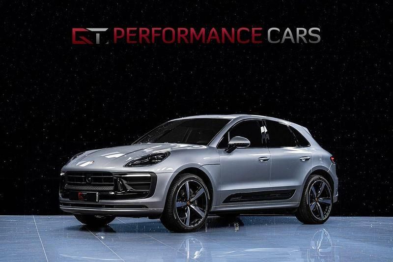 Silber Gebraucht 2022 Porsche Macan SUV | 67.990 € (Teuer) - Bild 1/3
