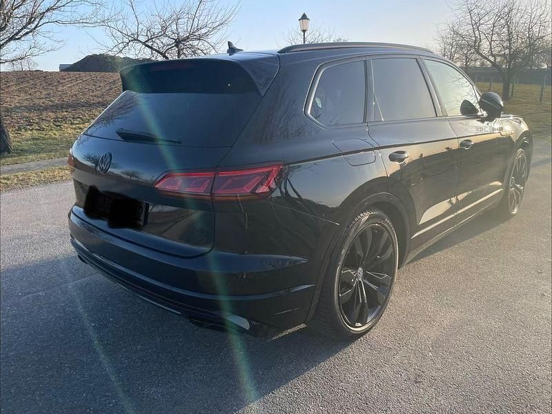 Gebraucht VW Touareg R-line 286 PS (210 kW) 2020 Schwarz SUV