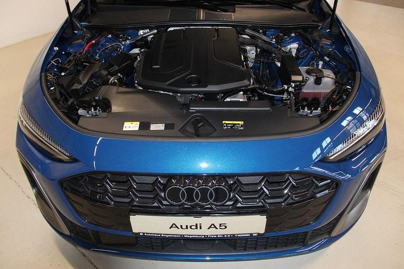 Gebraucht Audi A5 Edition .1 204 PS (150 kW) 2025 Blau Kombi