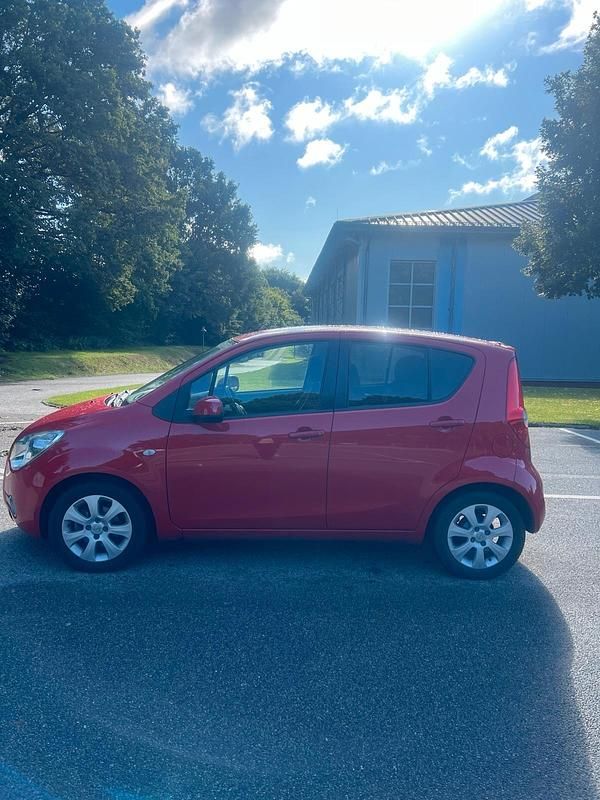 Rot Gebraucht 2009 Opel Agila Kleinwagen | 3.000 € (Fairer Preis) - Bild 1/4
