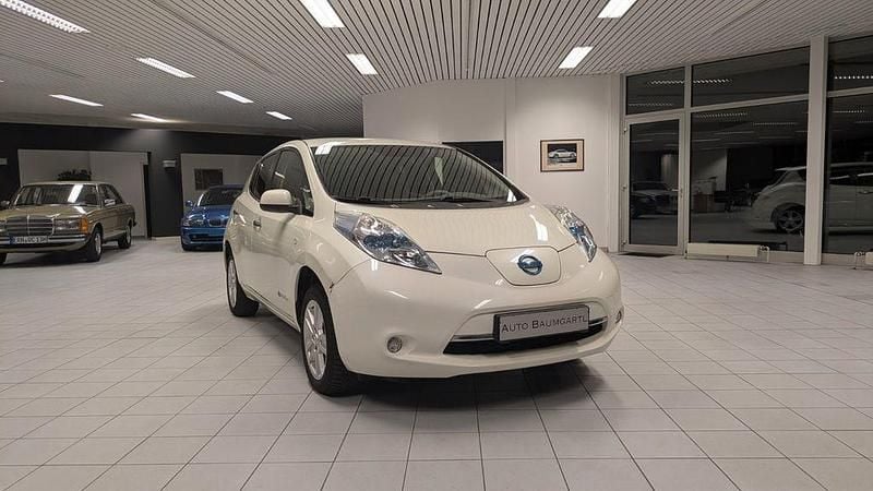 Weiß Gebraucht 2012 Nissan Leaf Basis Kleinwagen | 2.200 € (Superpreis) - Bild 1/4