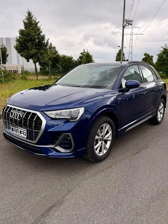 Gebraucht Audi Q3 S-Line 150 PS (110 kW) 2024 Blau SUV
