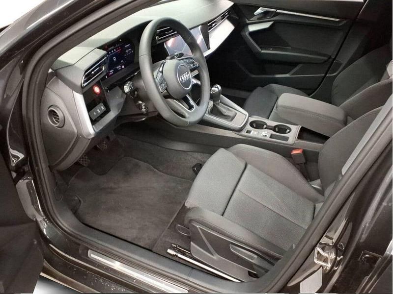 Gebraucht Audi A3 Sport 150 PS (110 kW) 2025 Manhattangrau Limousine