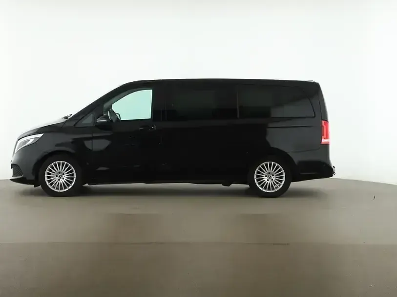 Gebraucht Mercedes V250 190 PS (139 kW) 2022 Schwarz Van / Kleinbus
