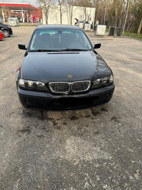 Gebraucht BMW 320 170 PS (125 kW) 2002 Schwarz Limousine