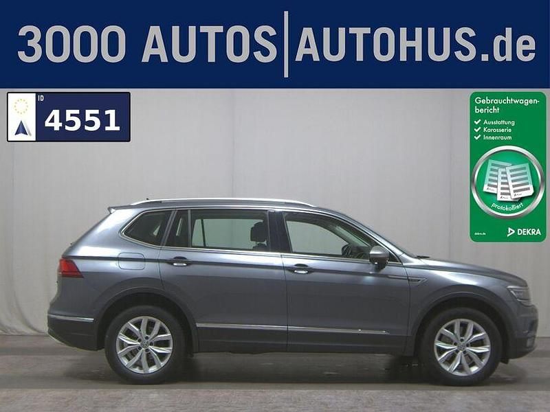 Grau Gebraucht 2021 VW Tiguan Allspace Highline SUV | 17.950 € - Bild 1/4