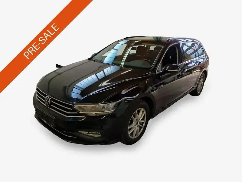 Gebraucht VW Passat Business 150 PS (110 kW) 2022 Schwarz Kombi