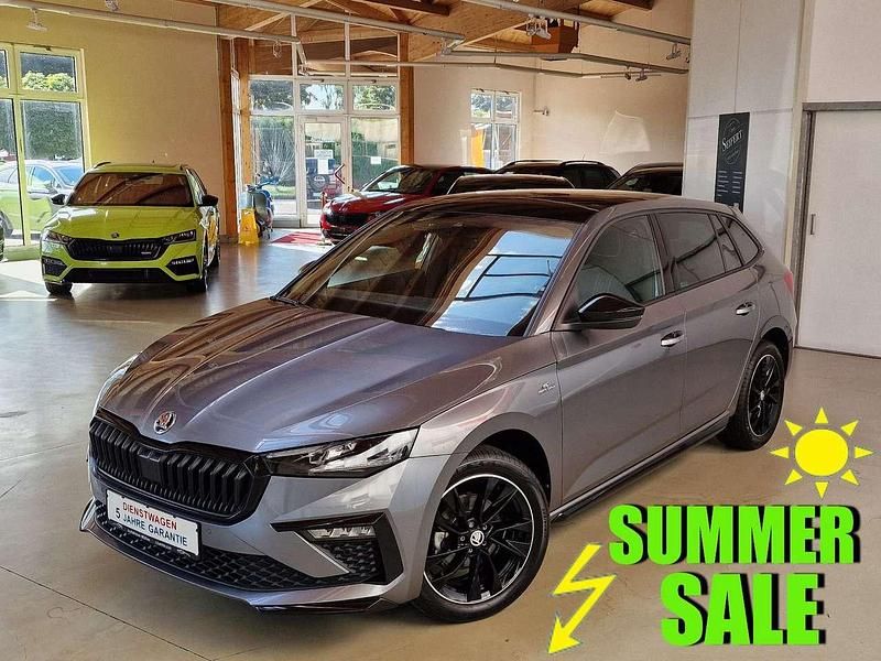Graphitegrau metallic Gebraucht 2024 Skoda Scala Monte Carlo Kleinwagen | 24.990 € (Etwas zu teuer) - Bild 1/4