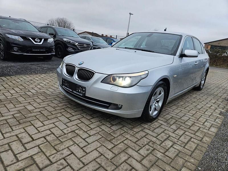 Silber Gebraucht 2008 BMW 523 Advantage Limousine | 6.950 € (Fairer Preis) - Bild 1/4