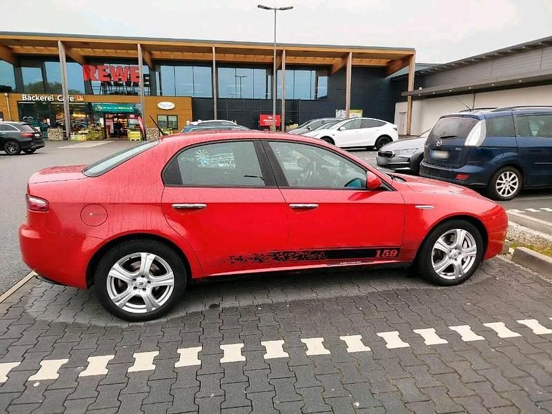 Gebraucht Alfa Romeo 159 200 PS (147 kW) 2009 Rot Limousine