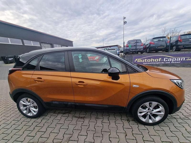 Gebraucht Opel Crossland X Edition 110 PS (80 kW) 2018 Burning hot 4/amber orange SUV